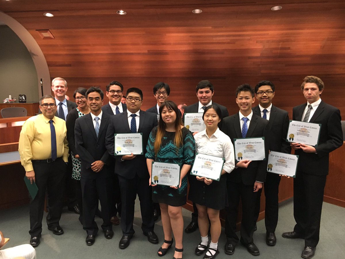 WestCovinaCity's tweet photo. Big congrats to the Edgewood H.S. Academic Decathlon Team! #1 in their school size and #9 in the nation! #USAD2016 https://t.co/ohpbX8icsA