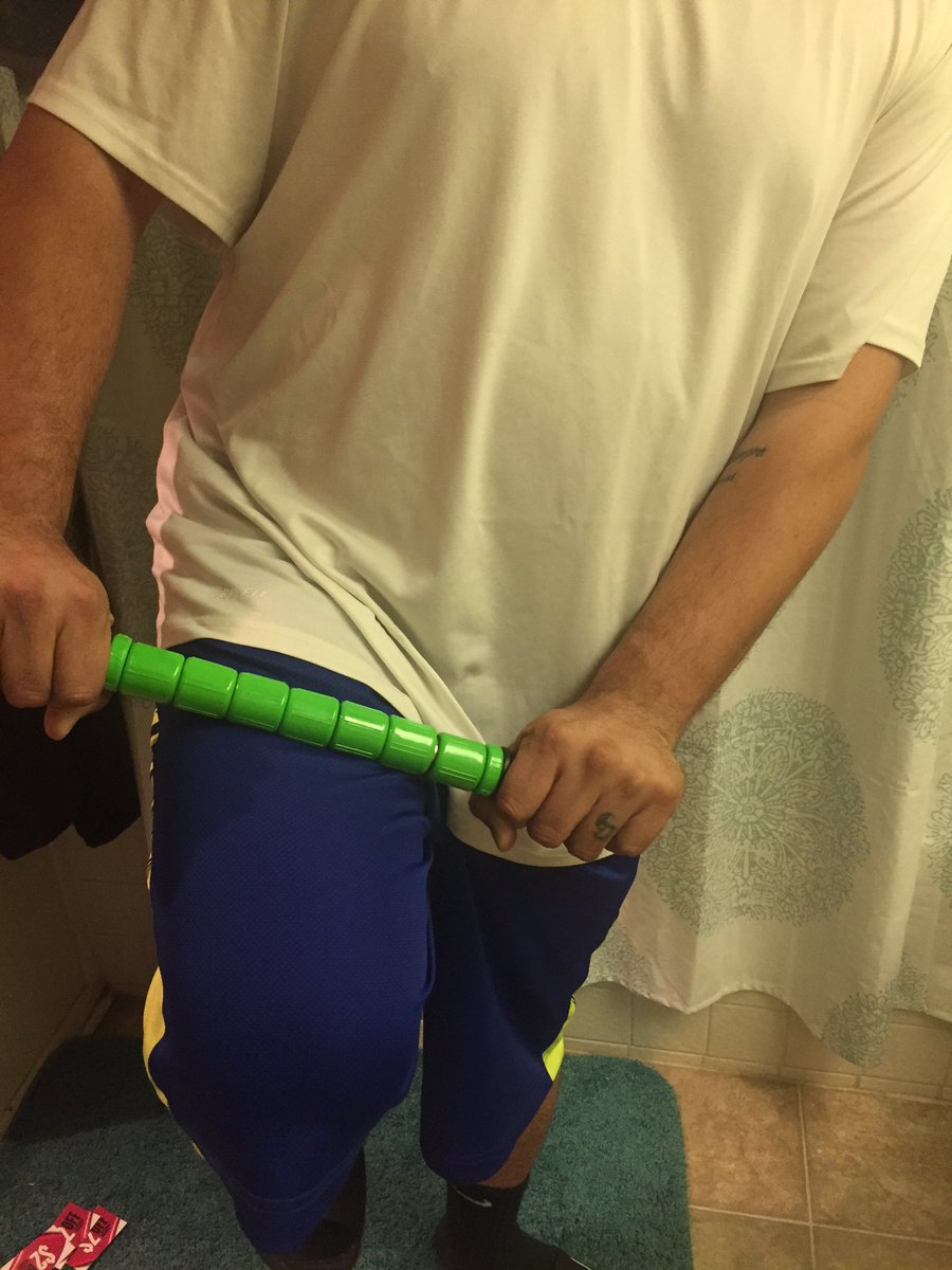 yessymoda's tweet photo. My roommate is enjoying my #musclestick roller. Way better than a traditional foam roller. #GotItFree https://t.co/QtG83FAVbp