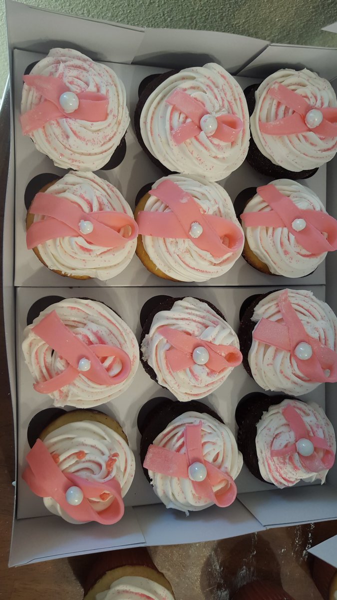 pinkribbonswts's tweet photo. I need all you to help me promote my business. I need to keep busy  https://t.co/9XEtHAp27W (being updated) https://t.co/wvlo6pkhCl