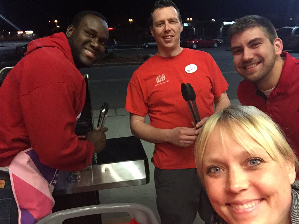 FFF appreciation for our amazing LOG team! #dreamteam #T215rockstars @scott09m1 <a href="/MaggieThaden/">Maggie 🌻</a>