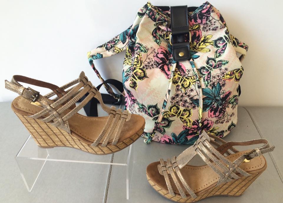 Mirad que cuñas color oro tan bonitas!!! Participa en nuestro próximo sorteo, entrando aquí: facebook.com/15868022766098…