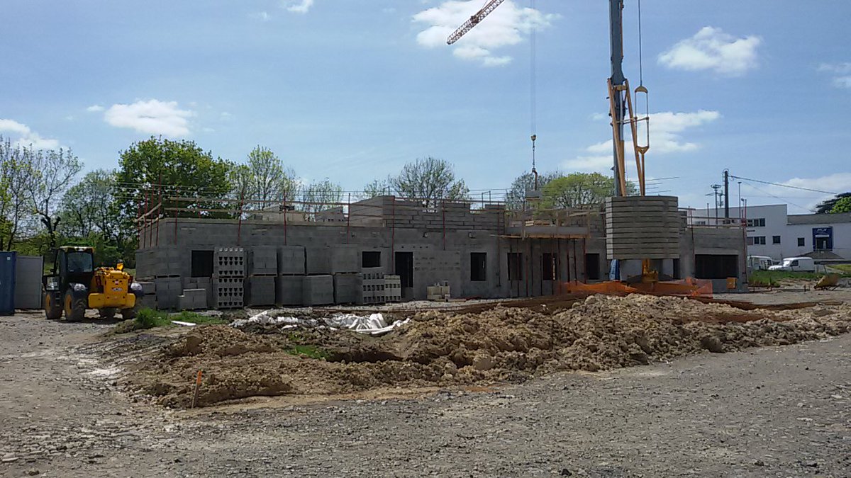 DUOTECH_INFO's tweet image. Début du 1er étage... #travaux #duotech #satelix