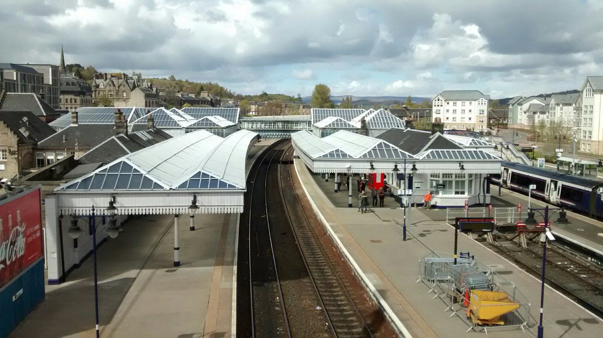 Trains Stopped, Abatement Order Withdrawn …isevibrationactiongroup.wordpress.com/2016/05/04/tra…
