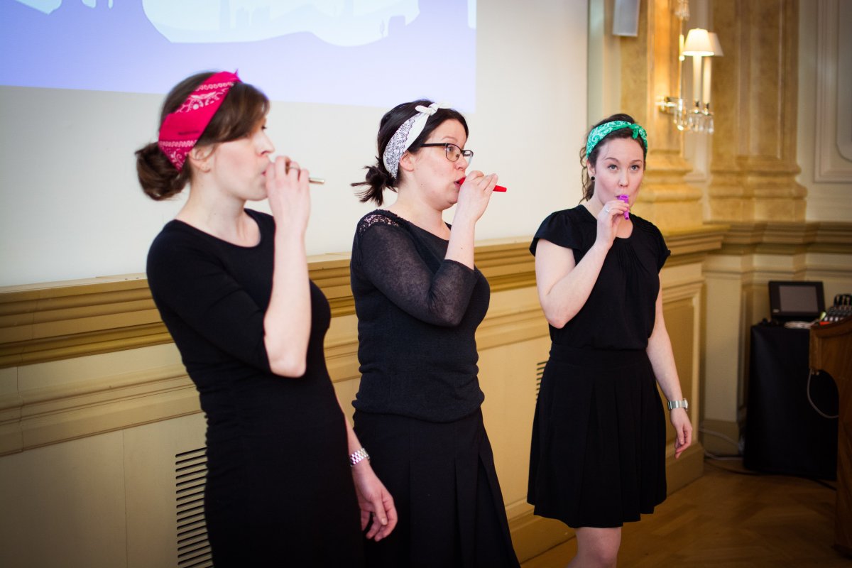 WesternOy's tweet photo. Trio plikat vastasivat vuosijuhlien viihdyttämisestä. Tutustu plikkoihin: https://t.co/KztUsIdAoW #WS35 https://t.co/GrZczl4qs7