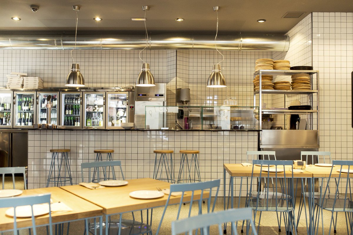 PICSAPizzeria's tweet photo. ¡Picsa: la #pizza argentina aterriza en #Valencia! #PicsaRocks Muchas gracias,@opinionrests 
https://t.co/sK6Mp3xhij https://t.co/u3zPzgndbe