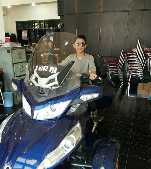 ferafqusby's tweet photo. Punya siapa raf @DA3_Rafly ntar dicariin sama orangnya loh https://t.co/3evwH0HxxA