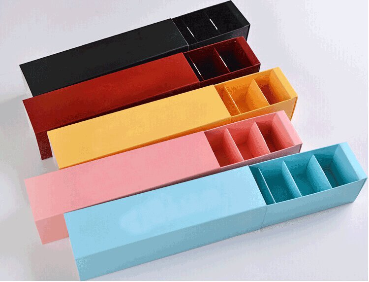 packagingboxes's tweet image. #MacaronBox is the best way to #PackTheCookies, cakes and cupcakes.
bit.ly/1TKCeDe