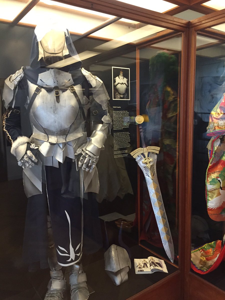 きったん 療養中 Twitterissa 作ったプロトセイバーの鎧が海外の博物館に展示されてます 自分がオンリーワンだと思うコスプレ晒せ いやこれも着ている訳じゃないからなんか違う