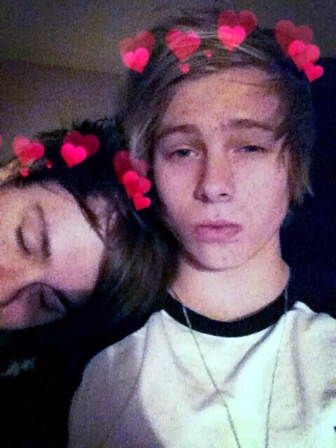 luthergdr's tweet photo. fetus us with hearts 💓 https://t.co/rfW0Qpk7i7