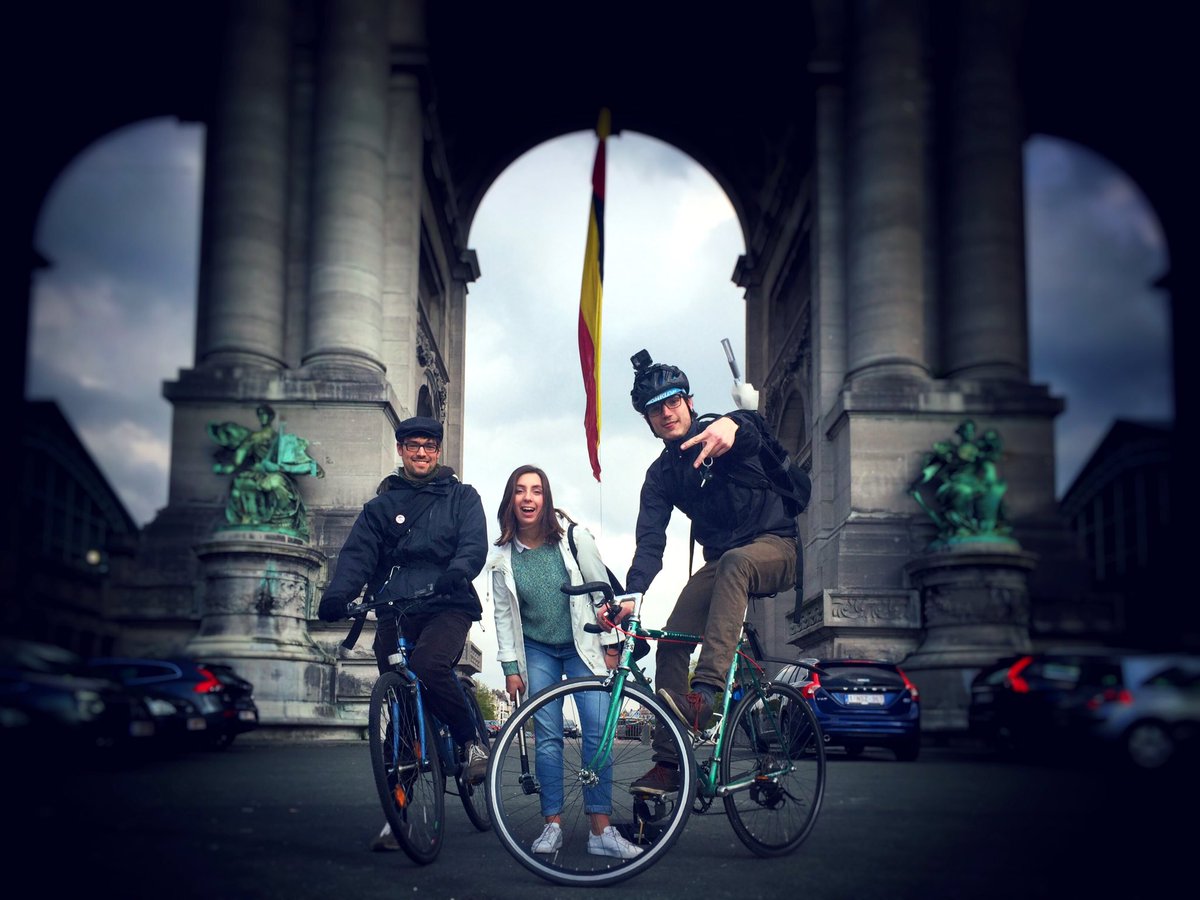 Morgen zoek ik voor #BIGCITYbrussels uit of fietsen in Brussel wel het gezondste alternatief is. <a href="/BRUZZbe/">BRUZZ</a>