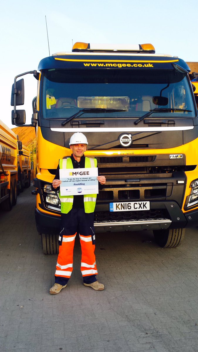 McGee_Group's tweet photo. Our drivers are supporting #idlingengine #actionday today @_CityAir #noidling #cleanerair https://t.co/dqqaYW9ROS