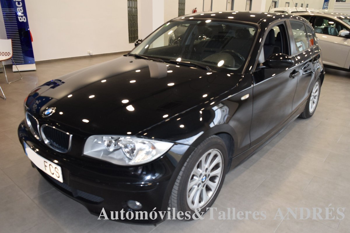 AutomAndres's tweet image. BMW Serie 1 118d 5p automovilesandres.com/ficha_vehiculo…