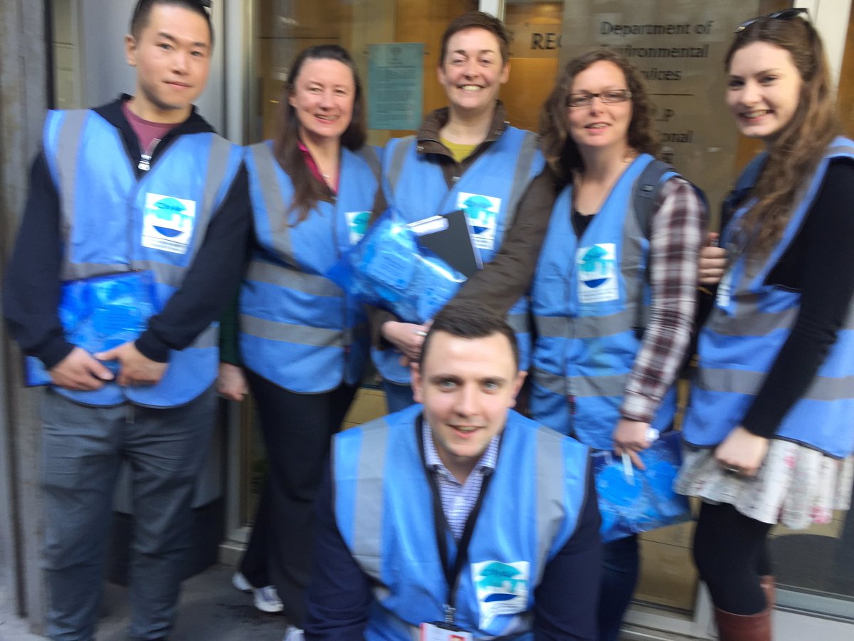 _CityAir's tweet photo. Ready to go; Part of the #idlingengine #actionday team headin out and about the #cityofLondon https://t.co/aGbVsb78rI