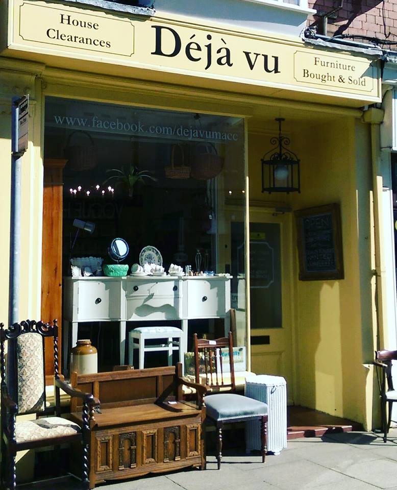 Good Morning :) #sunnyday #macclesfield #cheshire #dejavu #houseclearances #furniturewanted #getintouch