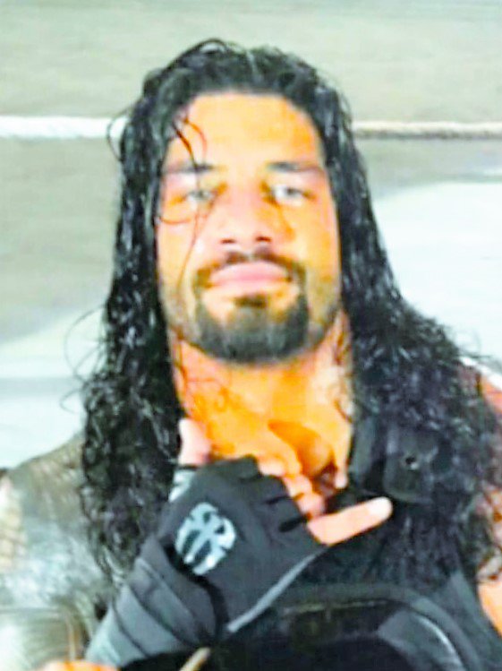 LeeshaNDessy's tweet photo. #Roman #IFURead #OurPosts #YouNowKnowWhyYerFansRSoLoyal @WWERomanReigns @romanreigns568 @WWE_Dean_Ambros @WWETHEUSOS https://t.co/k6Q6h2W27D