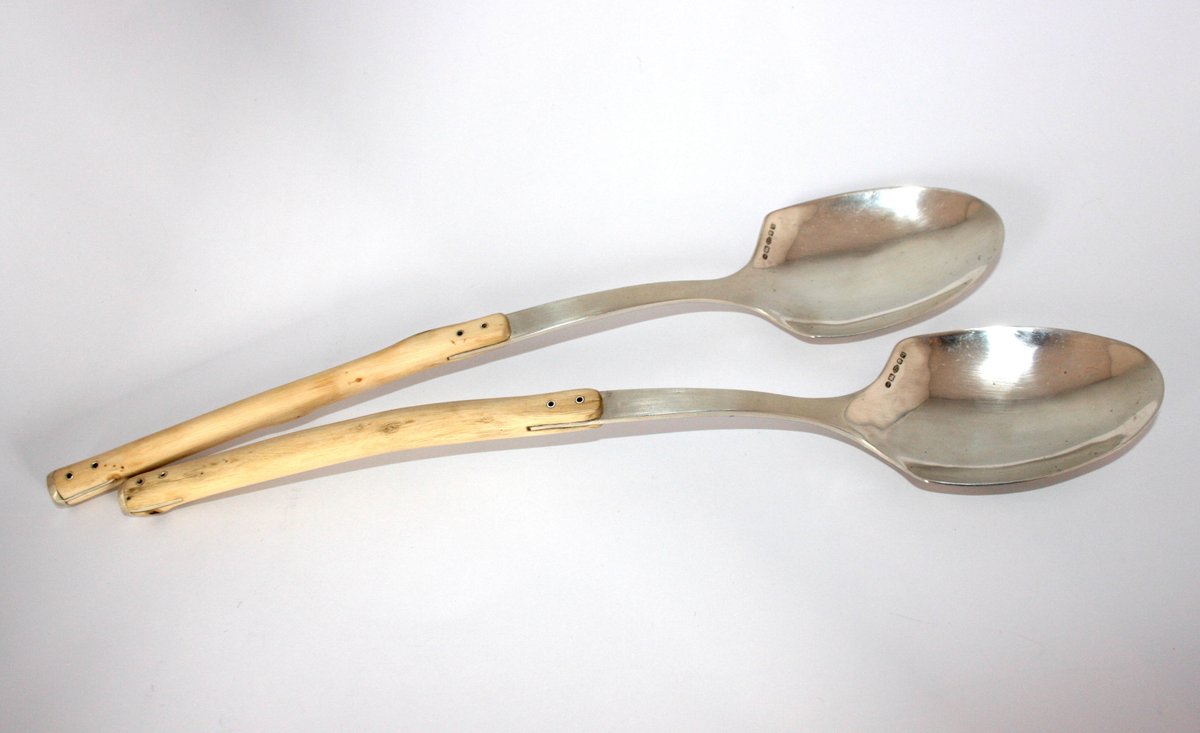 The_Silver_Duck's tweet photo. Want a chance to see my work in person? Come down to @HatfieldHouse1 this weekend! Exhibiting with @LivingCraftsUK https://t.co/RjSGIC6Djz