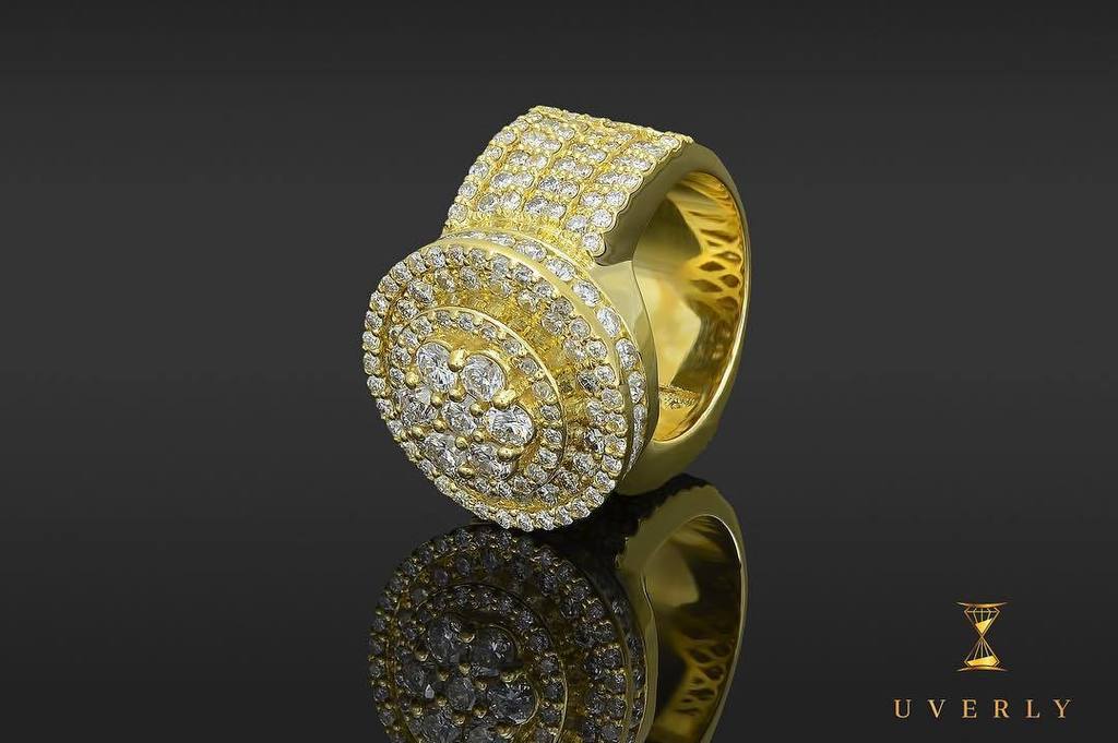 uverly_'s tweet photo. 4.5ct pinky

#uverly x #jewelry x #jewellery x #gold x #solidgold x #18k #luxuryjewelry x #finejewelry x #customjew… https://t.co/2hpNz5GwNh
