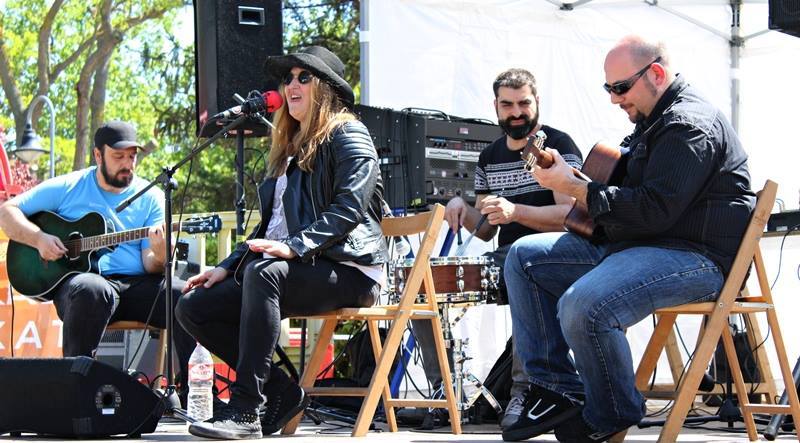 lasuitef's tweet photo. Durante nuestro #acustico el pasado sábado en #RocksMeet en #Pinto https://t.co/exfZqgRulX
