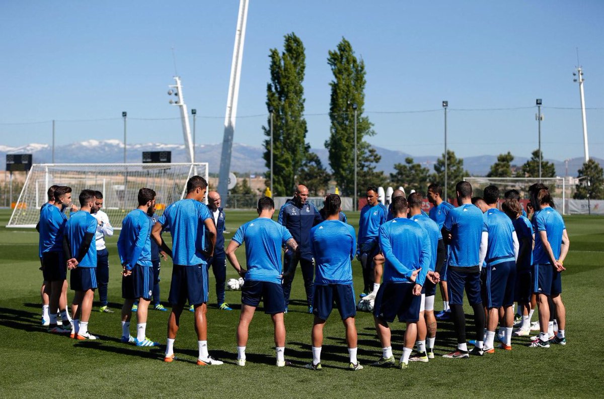 RMadridInfo's tweet photo. #HastaMilanVamosReal https://t.co/4uhcTUs6Vp