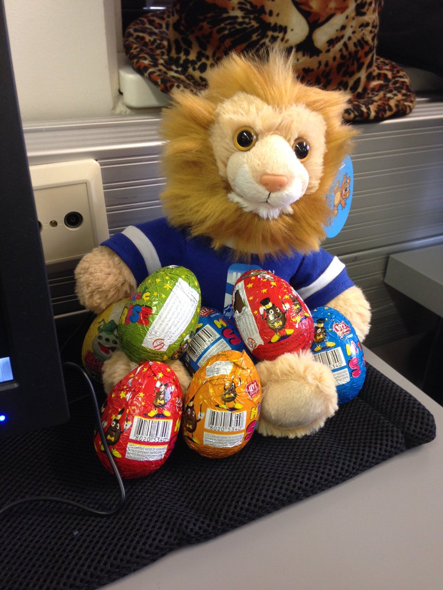 wearebind's tweet image. Also some more eastereggs... and a nationalist plushy. What? #gamedev #chocolate