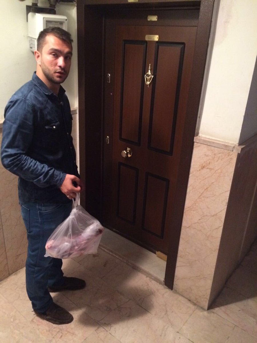 @isler_sosyal başkanlığımız Ihtiyac sahibi kardslerimiz icin kurban kestrdi 16 haneye ulasti.
Allah kabul etsin