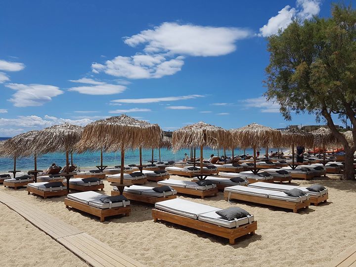 KaluaMykonos's tweet photo. This is not a postcard, this is Kalua!
#kaluamykonos #happeningnow #postcardlike https://t.co/i0IpF8FXJk