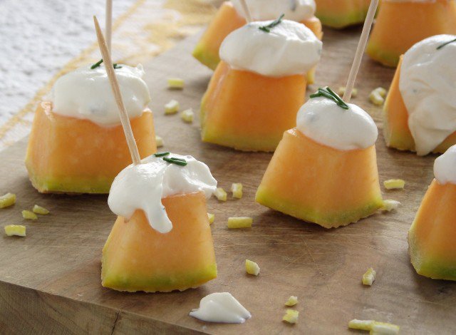AllYouNeedIsFud's tweet photo. https://t.co/n7tzfE1w2U
#ricetta #bocconcini di #melone e #ricotta #antipasto #fresco e #leggero #food #foodie #good https://t.co/NJivp89IFx