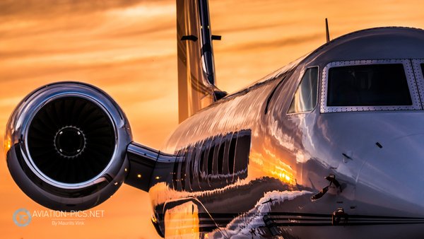 ronario_taylor's tweet photo. Beautiful #gulfstream #privatejets #aviation #businessjets #travel https://t.co/HrLwkI29qx