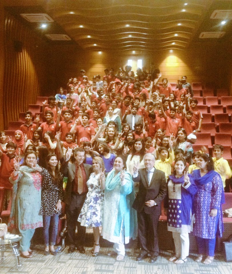 TME_Pakistan's tweet photo. #coloursofBrazil @visitportugal #movietime encouraging #millennials to learn portugese language. https://t.co/2IENBU2dcG