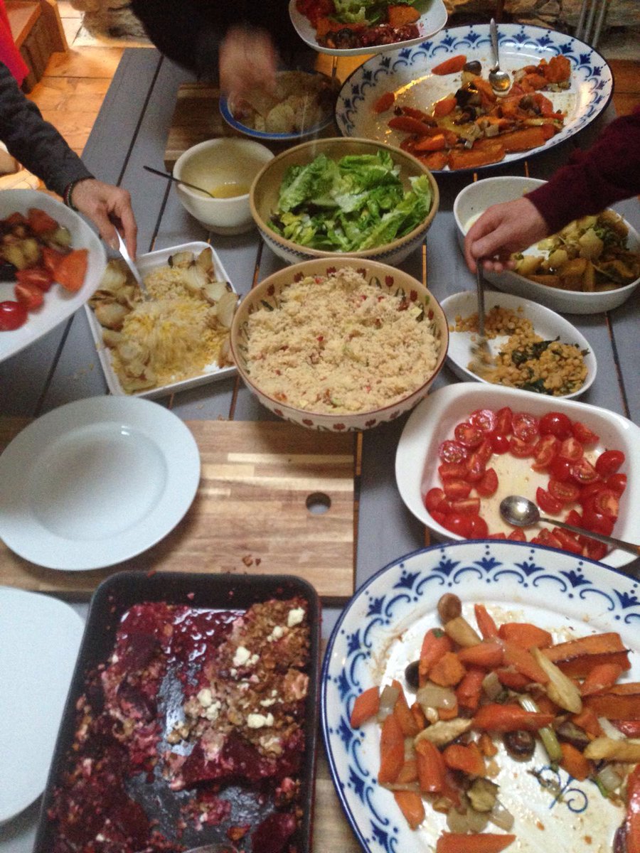 theyogasite's tweet photo. 24hour#yoga#retreat in #monalea last weekend. Great #yoga great #food ,see you next time: https://t.co/FLLX0Sz7Zu https://t.co/Q2s37VLkCg