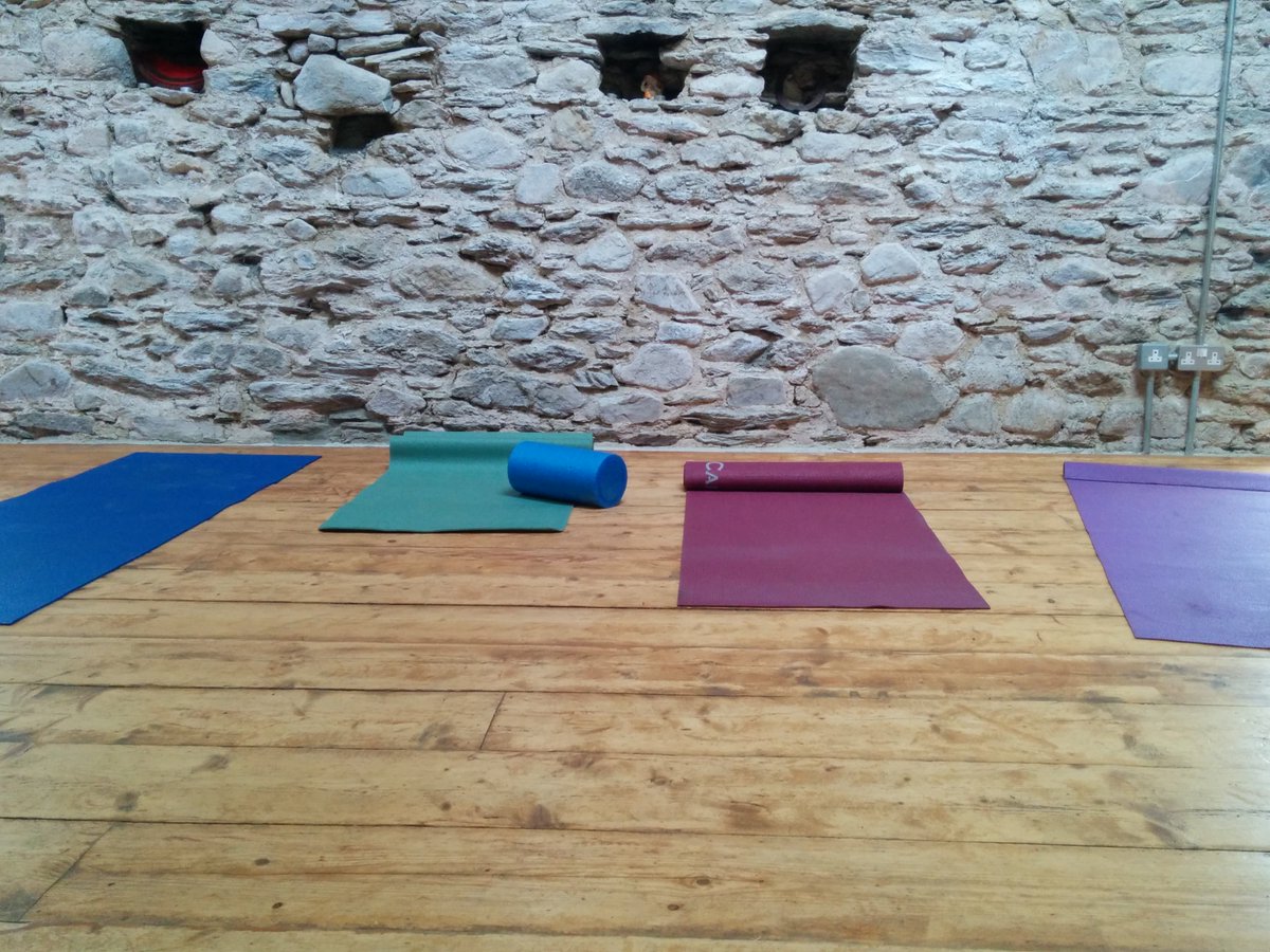 theyogasite's tweet photo. 24hour#yoga#retreat in #monalea last weekend. Great #yoga great #food ,see you next time: https://t.co/FLLX0Sz7Zu https://t.co/Q2s37VLkCg