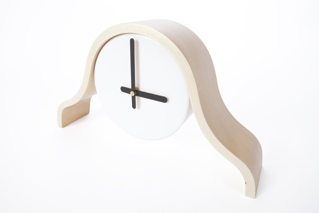 Hidden_Art_Shop's tweet image. The #SimpleClock by #ThelermontHupton, made from #beech, makes an #understated elegant piece ow.ly/4npbnL