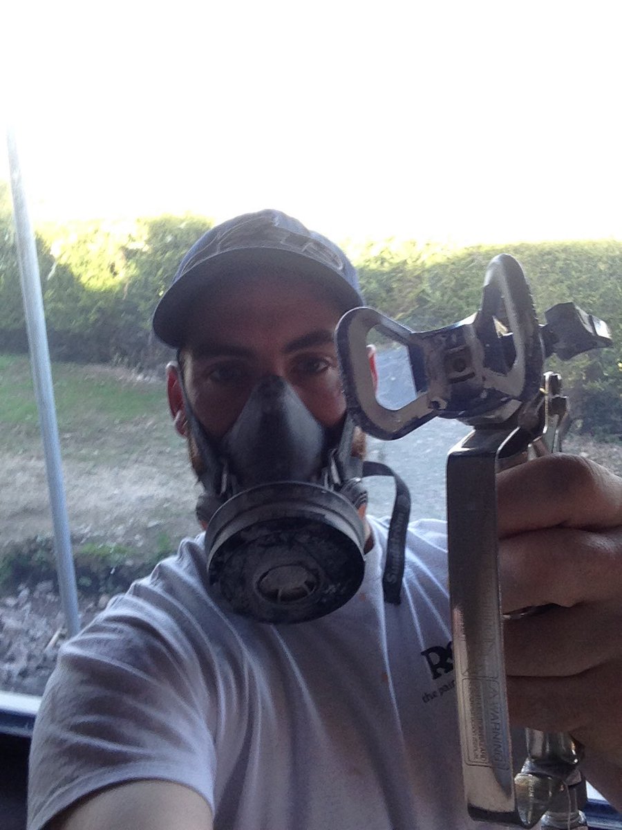 ProDecPainters's tweet image. Hey folks check out our blog and for a free quote get in touch    prodecpainter.com/airless-sprayi…