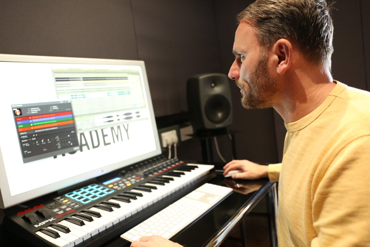 Bullet Series Vol. 4 by <a href="/toolroomrecords/">Toolroom</a> boss <a href="/djmarkknight/">DJ Mark Knight</a> is out in #Stems at <a href="/junodownload/">Juno Download</a> <a href="/traxsource/">Traxsource</a> <a href="/beatport/">Beatport</a>