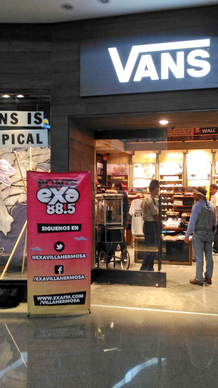 Vans villahermosa top