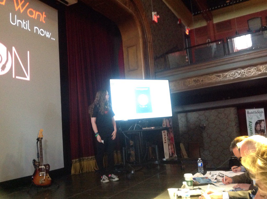 JackNigro's tweet image. Jam Session by Cliffside PS is going to help me learn how to play guitar!! AWESOME! @TDSB #MSICEdAppHack