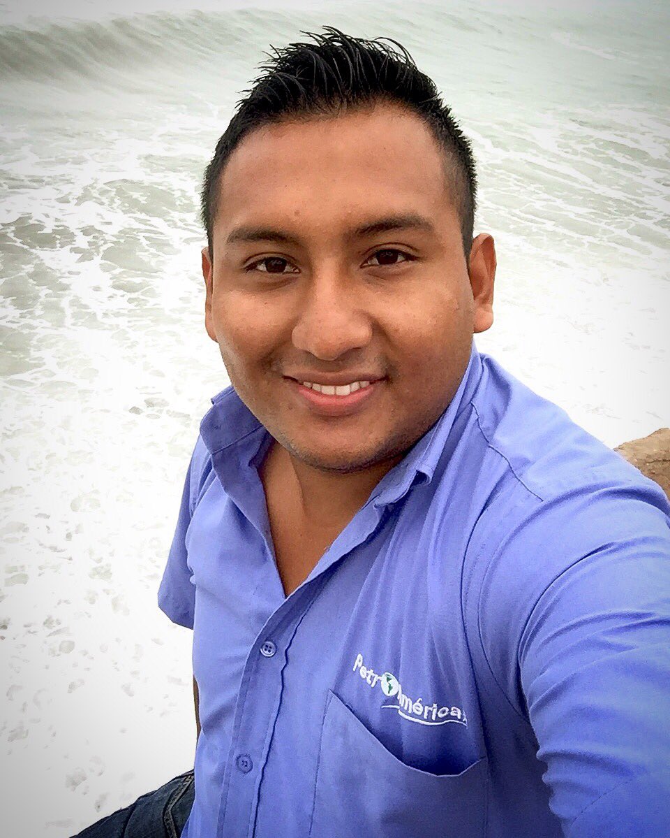 JoseSilva182's tweet photo. Una sonrisa en el rostro y mil secretos en el corazón. https://t.co/z2UdZQHMTY