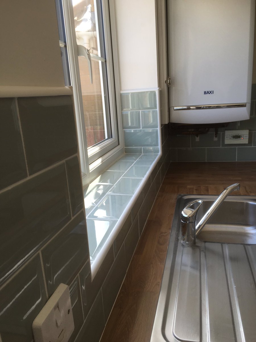 leedstilers's tweet photo. @leedstilers @Andrews_Tiles @BALtiling @tsjmag #metrotiles #kitchensplashback #toptiling #modenliving @LovingLeeds https://t.co/6mTe0f0xRv