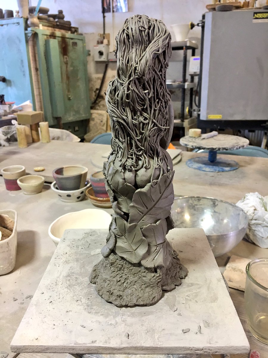 Creative_Swede's tweet photo. Current progress in the pottery studio :) #sculpting #devoncrafts @handmadebritain https://t.co/Nm8lnCwTm4