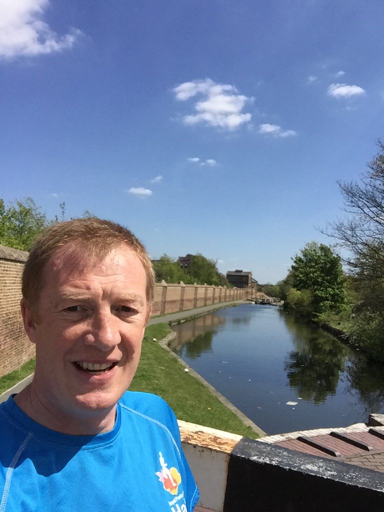 TomKerry1971's tweet image. Sunshine run along #GrandUnionCanal  @CanalRiverTrust @limelightsports #WeAllMove #ActiveWorld