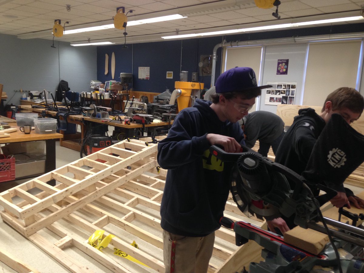 janeberrigan's tweet photo. #BHS02 . Students in production tech 10 building skateboard obstacles for the new skate park @SouthShoreRSB https://t.co/6nJ7dccOcC