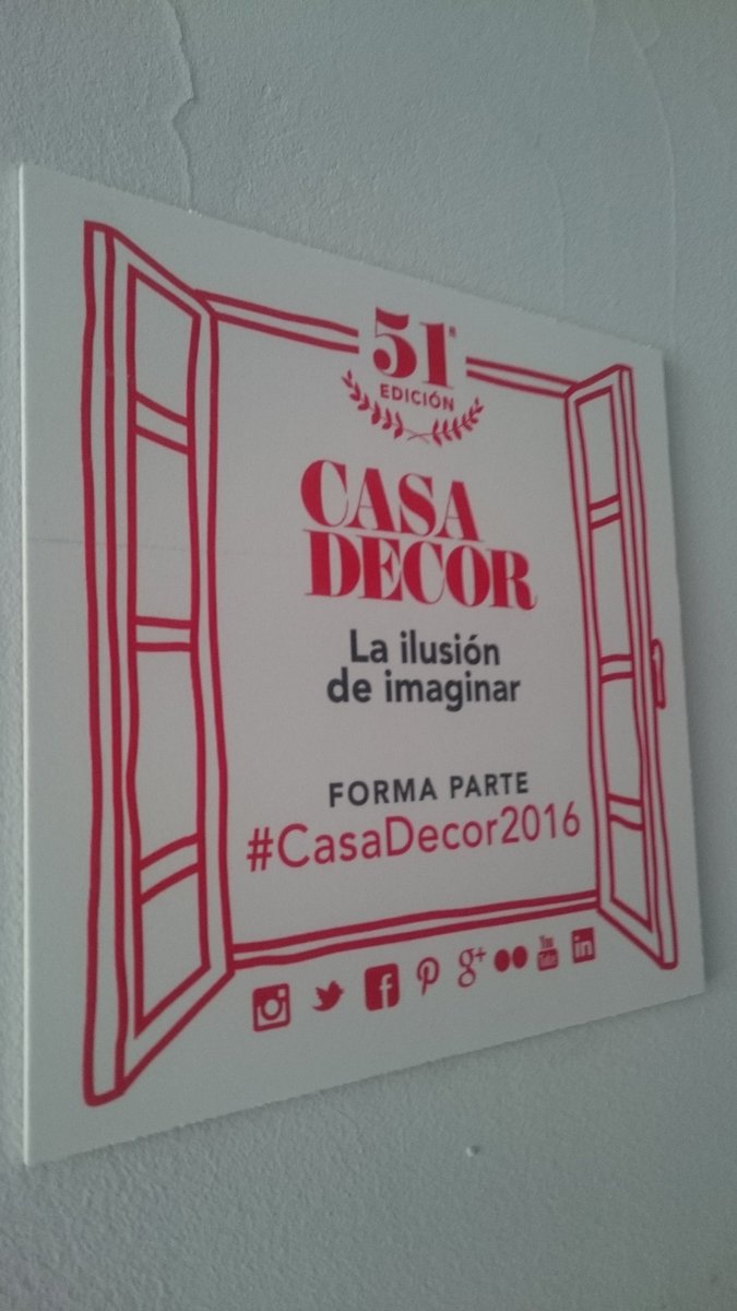 DamianPasero's tweet photo. Visitando #CasaDecor2016 con alumnos de #DiseñoInteriores @esne_es  que están creando un Auditorio espectacular! https://t.co/KSzrGEWJAW