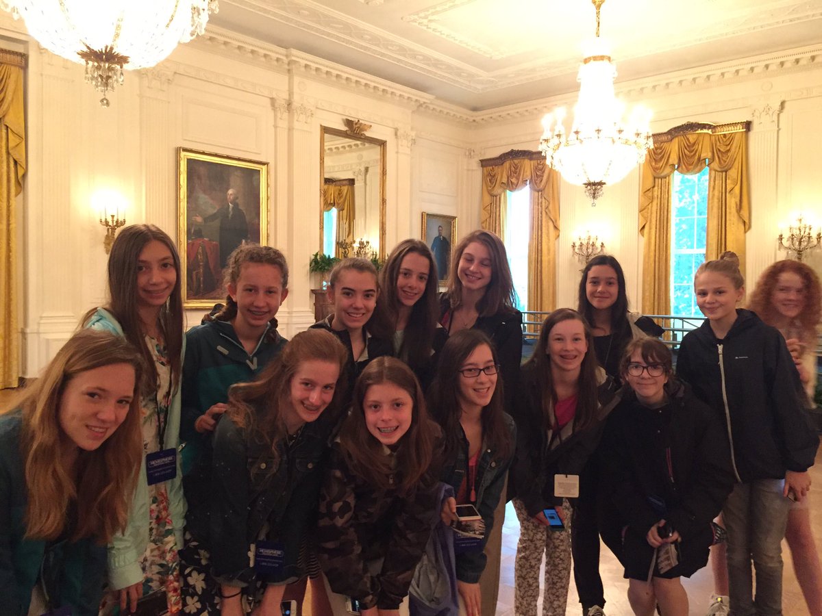 MsMcD11's tweet photo. Didn't get to meet @BarackObama or @MichelleObama but we had a great time at the @WhiteHouse! #SJS2DC16 https://t.co/3qG2vb8TwO