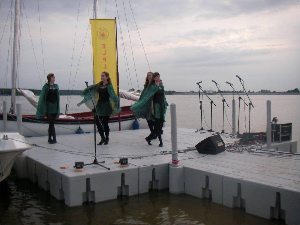 modulardocks's tweet image. ВЫСОКОБОРТНАЯ СЕРИЯ МОДУЛЬ MASTERDOCK WP-F
Причалы для яхт и парусных судов 
Площадки для отдыха