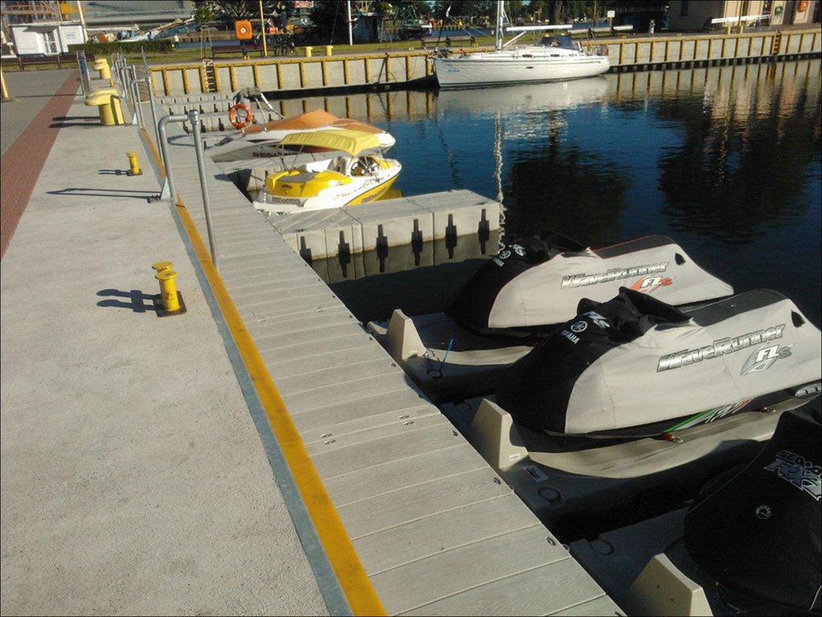 modulardocks's tweet image. ВЫСОКОБОРТНАЯ СЕРИЯ МОДУЛЬ MASTERDOCK WP-F
Причалы для яхт и парусных судов 
Площадки для отдыха