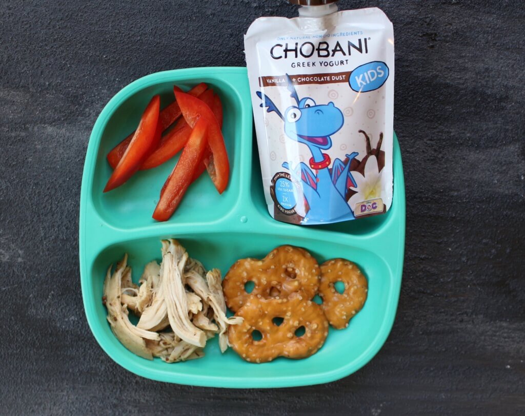 Listen up, Mom &amp; Dad! "How To Get Your Toddler To Try New Foods" cho.ba/1TtFtwg via <a href="/MomNutrition/">Katie Serbinski MS RD</a>