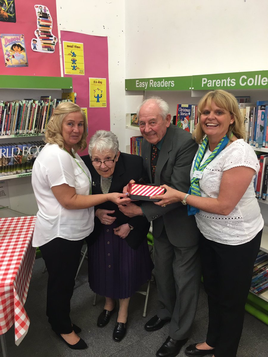 Charlotte_DIO's tweet photo. Fantastic donation of £681 from Mr &amp; Mrs Mather for Dementia group Tyldesley #dementia @WiganCouncil @WiganLibraries https://t.co/uovhpn363F