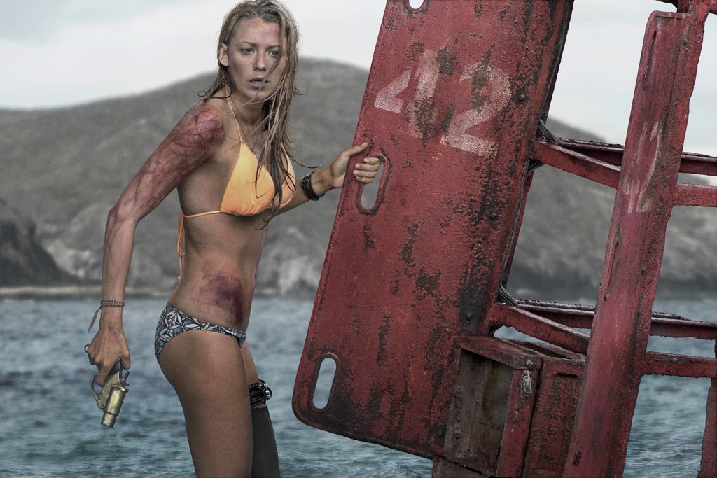 TheFilmStage's tweet photo. Blake Lively Gets Trapped in Full-Length Trailer For Jaume Collet-Serra's 'The Shallows' https://t.co/Bu3Ki8cWZf https://t.co/ao1VTBxZV5