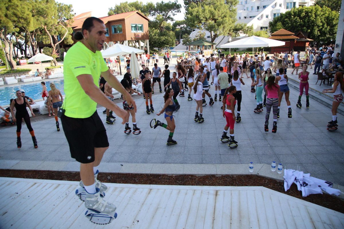 RixosSungate's tweet image. It&apos;s jumping time like kangoo...Let&apos;s join us #RixosSungateMayFest #RixosSungate