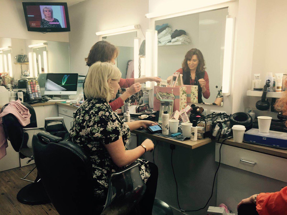 We're at the <a href="/ITV/">ITV</a> Studios on set for <a href="/itvthismorning/">This Morning</a> with the wonderful #makeup team <a href="/yourdivamakeup/">Michelle Abels</a> #thismorning